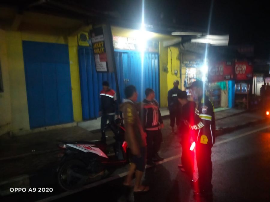 Blusukan di Kampung Warga, Polsek Ngantang Himbau Patuhi Prokes