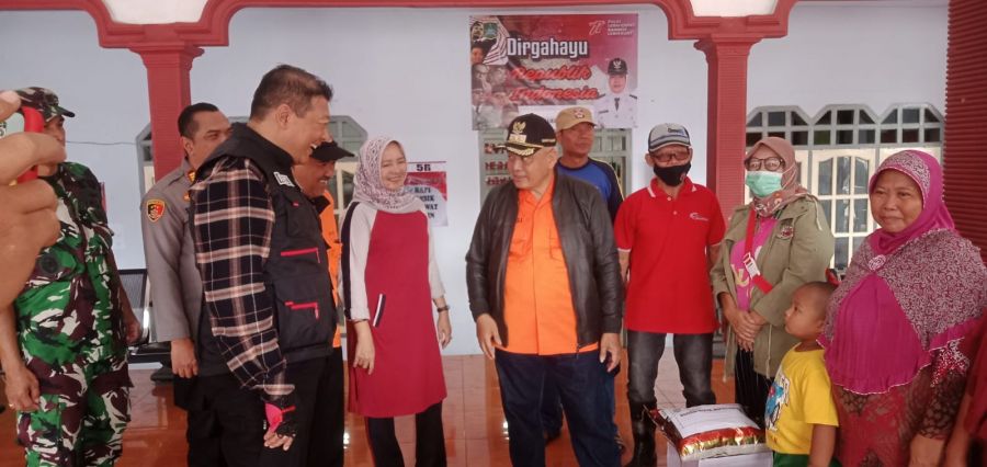 Bupati Malang Bersama OPD Kunjungi Warga Terdampak Bencana Alam di Kecamatan Pagak