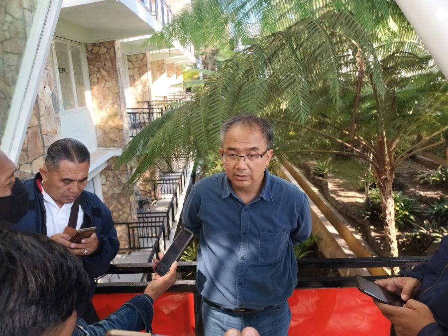 Dikunjungi DR Hotma Sitompoel, Ketua Yayasan SPI Kota Batu Sampaikan Terimakasih