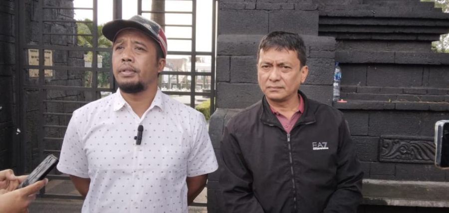 Dua Warga Kota Batu Gelar Aksi di TMP Sebagai Wujud Simpati, Beredar Kabar Bakal Disusul Aksi Serupa
