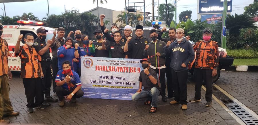 Harlah ke-9, AWPI Kembali Gelar Bagi Takjil dan Masker Sesi Kedua