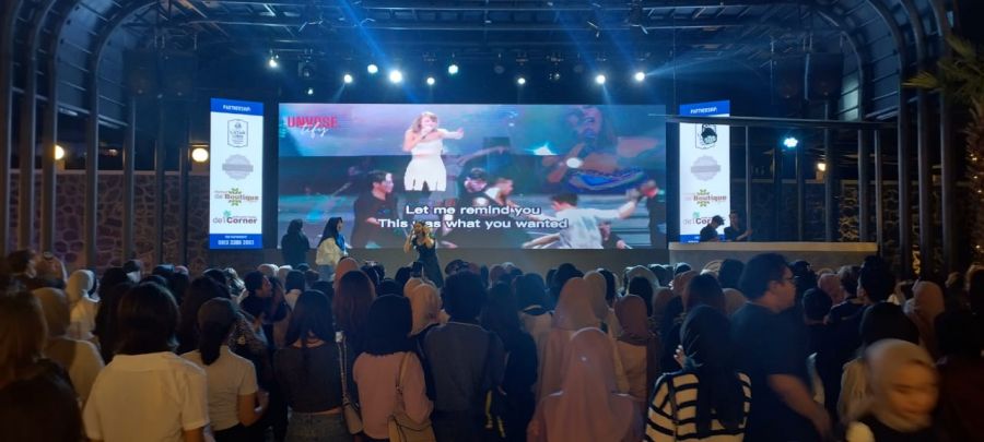 Hibur Pengunjung, Paolo Fest Suguhkan Karaoke Party Lagu Taylor Swift