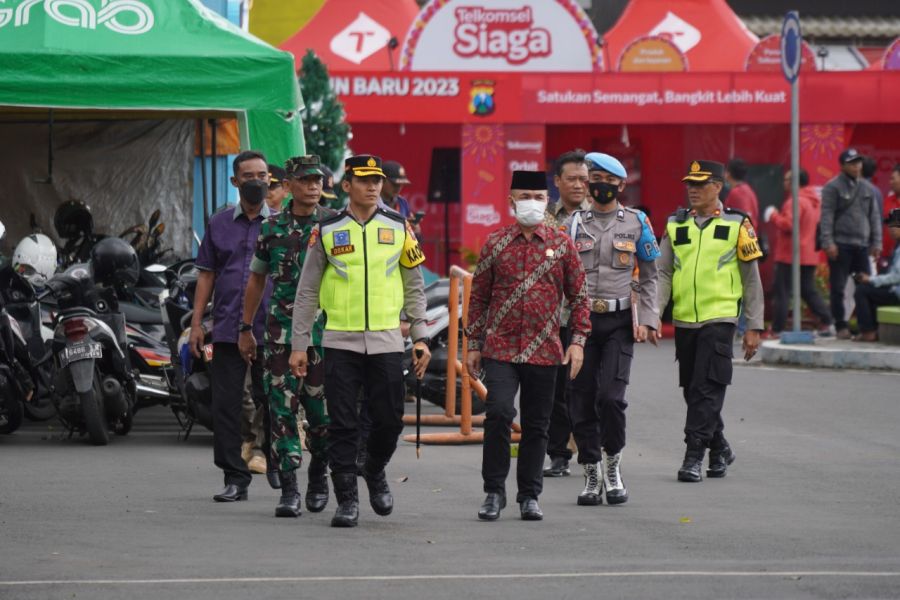 Jelang Malam Tahun Baru, Polres Batu Gelar Apel Pengamanan