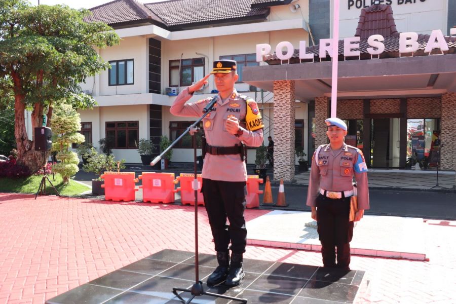 Kapolres Batu AKBP Oskar Pimpin Apel Besar Kesiapan PAM Pemilu 2024 
