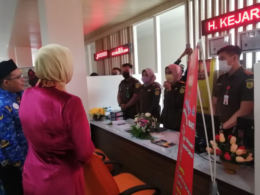Kejaksaan Negeri Batu Hadir di Mall Pelayanan Publik (MPP) Among Warga Kota Batu