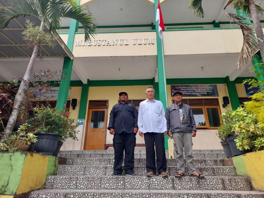 Klarifikasi Soal Pemberitaan, Walimurid Alumni MI BU: Oknum Wartawannya Diduga Menjalin Affair