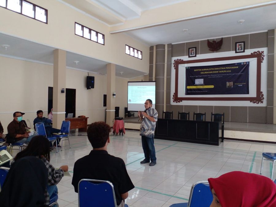 Lurah Sisir Gelar Bimtek Jurnalistik dan Etika Penyiaran Gandeng FKJKB