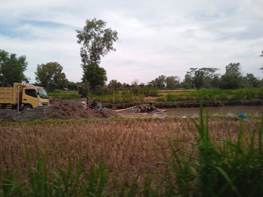 Maraknya Pertambangan Galian C Gunakan Mesin Sedot Diduga Ilegal Kembali Menjamur di Blitar