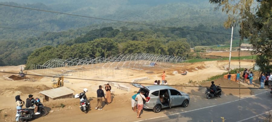 Meskipun Masih Belum Rampung, Destinasi Wisata Baru Stroberi Greenhouse Jadi Jujugan Wisatawan