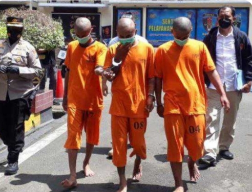 Nekat Rampok Supir Taksi Online, Tiga Pemuda di Malang Dibekuk Saat Pesta Sabu