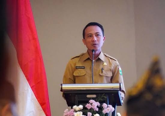 Oknum Masyarakat Yang Nekat Buang Sampah Sembarangan Bakal Kena Tipiring