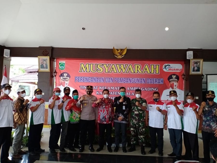 Paguyuban Kades se Kecamatan Ampelgading Ucapkan Selamat Menyambut Hari Raya Idul Fitri 1443 H