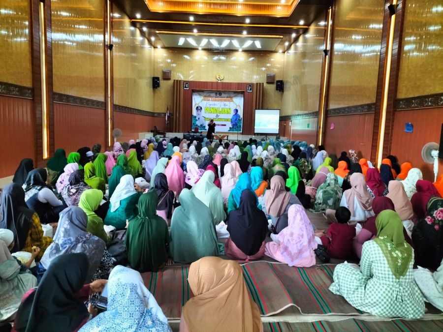 Pemerintah Desa Karangnongko Gelar Santunan Kepada Anak Yatim