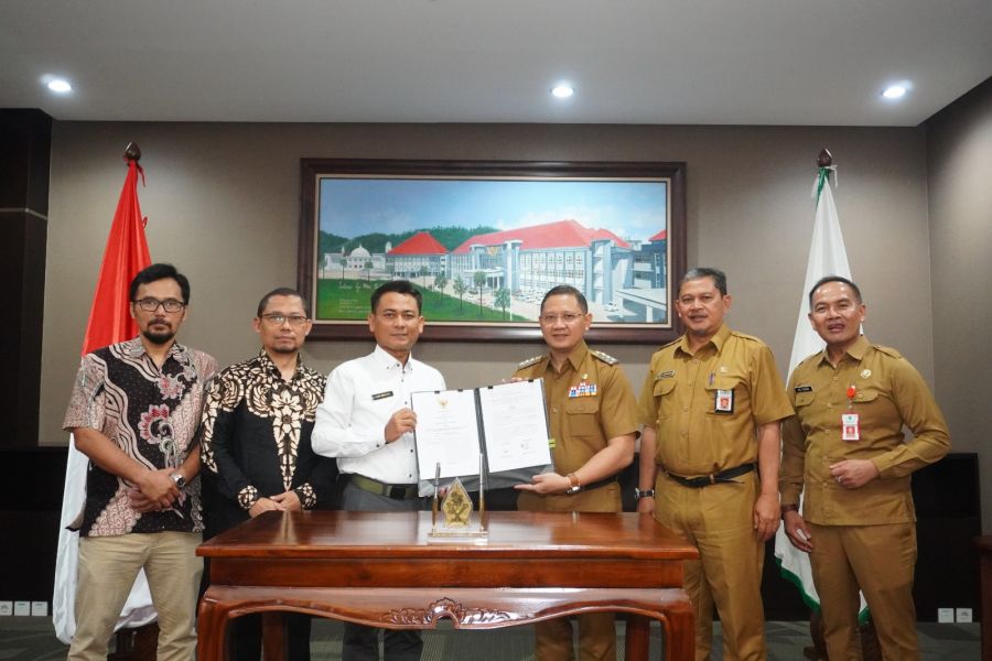 Pemkot Batu Teken MoU dengan Badan Informasi Geospasial