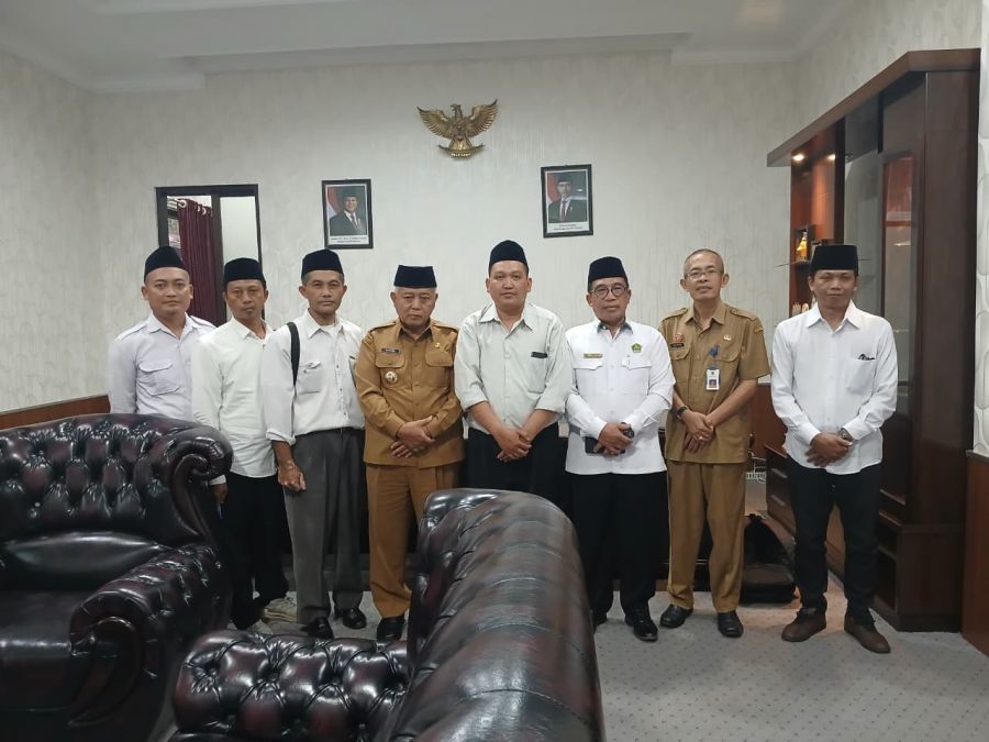 Pengurus Asosiasi Guru Madrasah Indonesia (AGMI) Kab. Malang Gelar Audensi Dengan Bupati Malang
