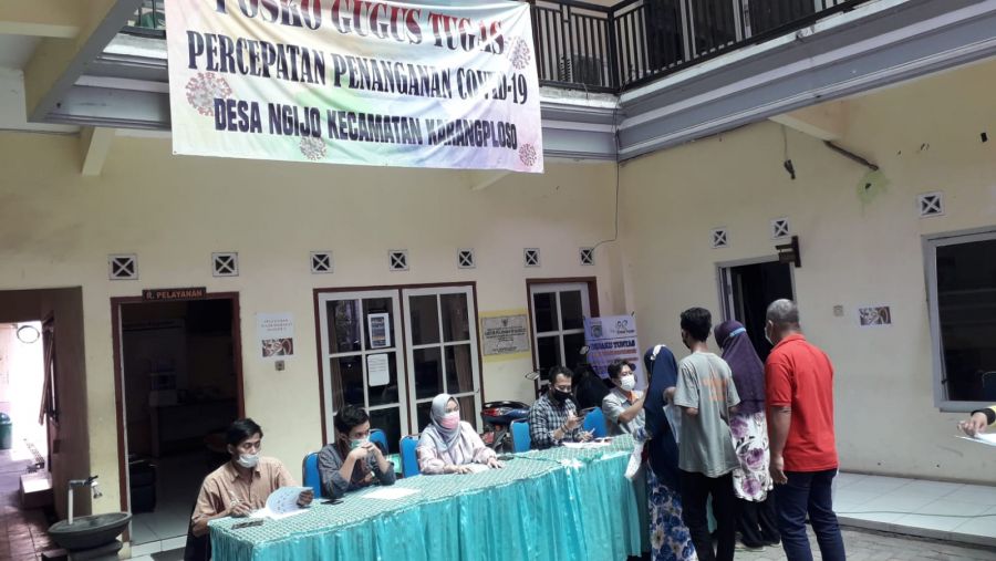 Penyaluran Bantuan Sosial Tunai Tahap 5 dan 6 Tahun 2021 Desa Ngijo