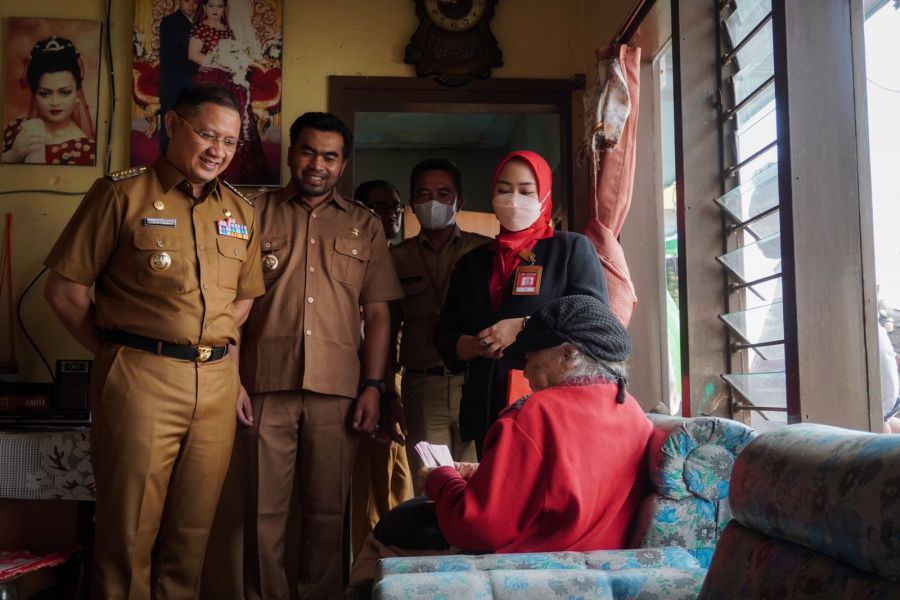 Penyaluran BLT Inflasi Tahap II serta Insentif Lansia dan Insentif Disabilitas