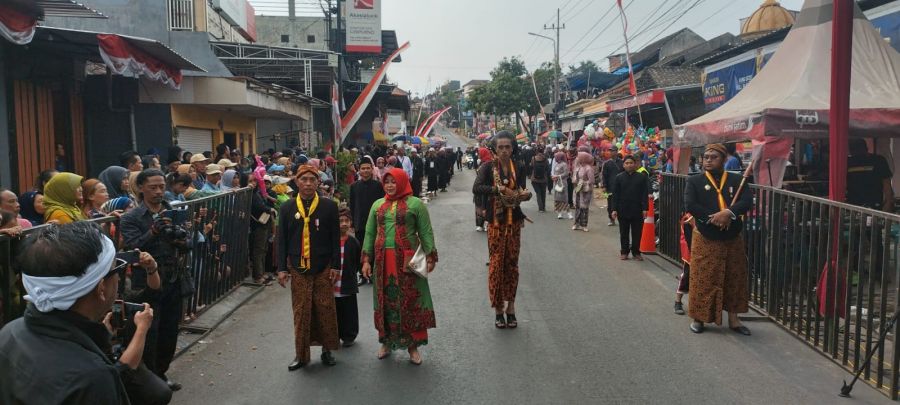 Peringati HUT RI ke-78, Pemdes Giripurno Gelar Karnaval dan Selamatan Desa