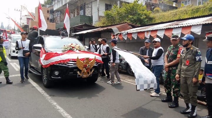 Peringati HUT RI ke-78, Warga Masyarakat Desa Punten Gelar Karnaval yang Diikuti 1000 Peserta