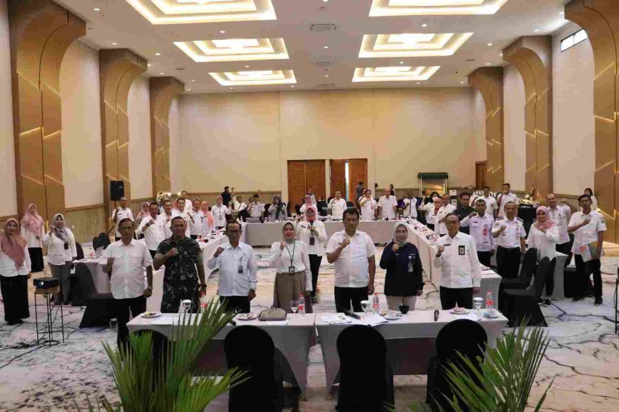 Perkuat Sinergi TPID, Sekda Pemkot Batu Drs. Zadiem Buka Rakor HLM