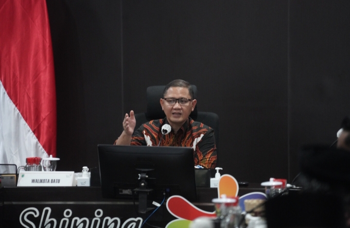 Pj. Wali Kota Batu Dr. Aries Tunjuk Kepala DP3AP2KB Aditya Prasaja Jadi Plt. Kadinkes