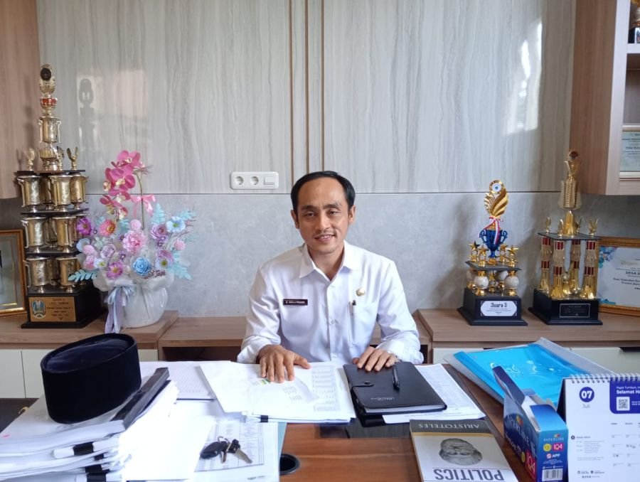 Plt Kades Sidomulyo Komitmen Utamakan Pelayanan, Anggaran Pembangunan Terbatas
