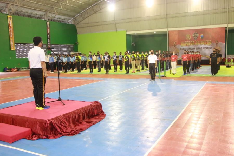 Polda Jatim Gelar Lomba Olahraga Peringati Hari Pahlawan 2021