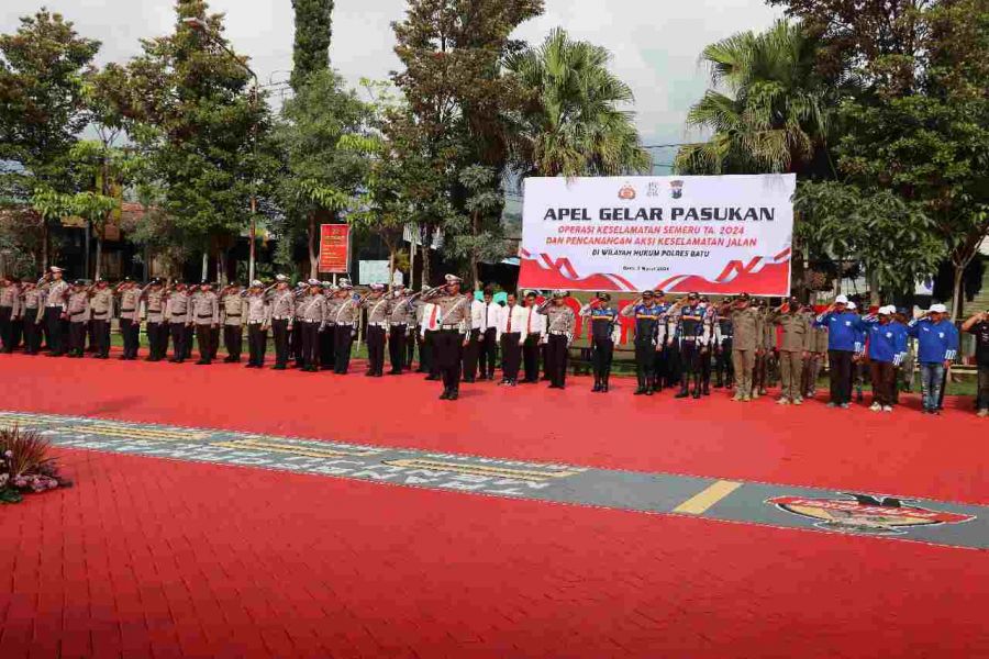 Polres Batu Gelar Apel Pasukan Operasi Keselamatan Semeru dan Pencanangan Aksi Keselamatan Jalan