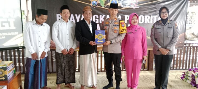 Polres Batu Gelar Baksos dan Baktikes Bhayangkara Prioritas Ramadhan