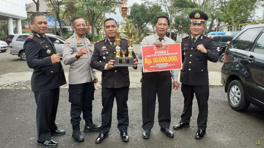 Puncak Peringatan HUT Bhayangkara ke 77, Polsek Pagak Raih Juara Pertama Lomba Olah TKP