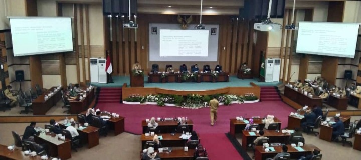 Rapat Paripurna Agenda Raperda APBD Kabupaten Malang Digelar di Kantor DPRD Kabupaten Malang