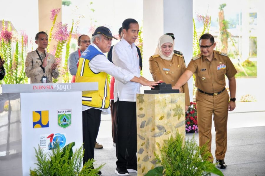 Resmikan Pasar Induk Among Tani Kota Batu, Presiden RI : Terbesar di Indonesian Megah Sekali