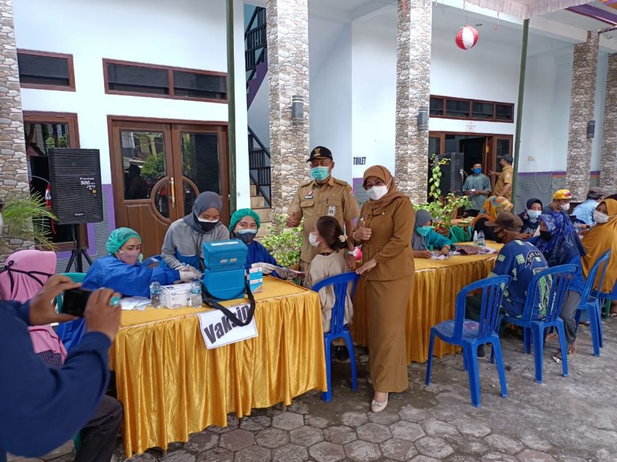 Serbuan Vaksin 462 Desa Jabung, Kecamatan Jabung, Kabupaten Malang