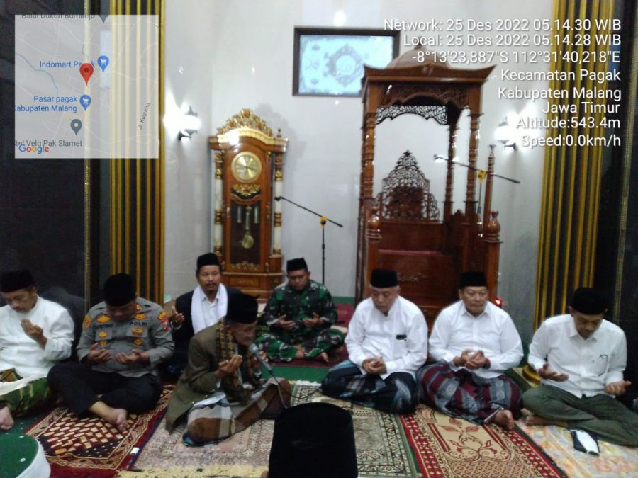 Sholat Subuh Berjama'ah Bersama Forkopimda Kabupaten Malang di Masjid Darul Muttaqin Desa Pagak