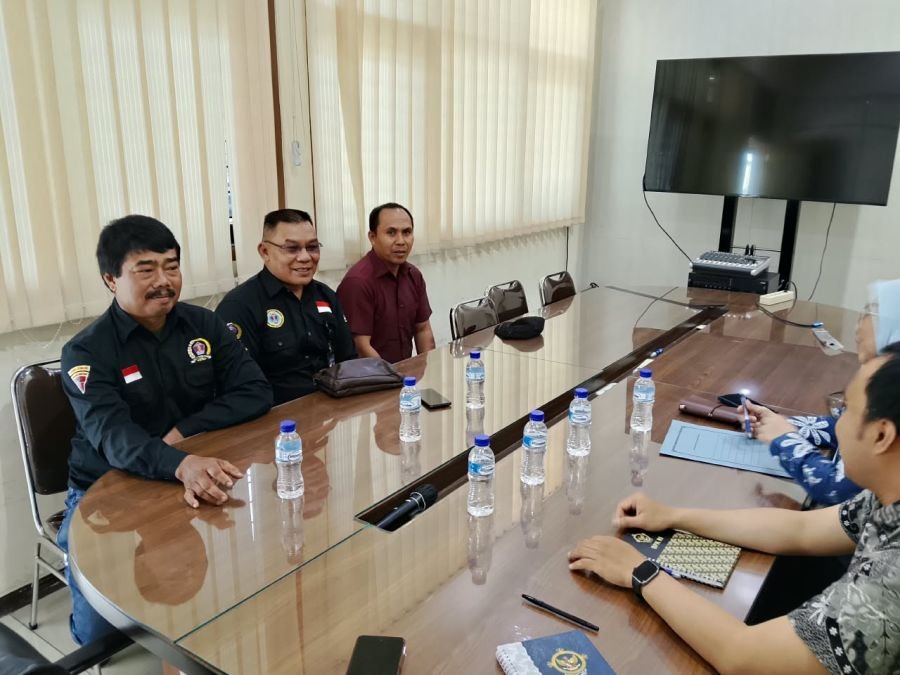Tiga Desa di Poncokusumo Dilaporkan DPC AWPI Kab. Malang ke Inspektorat Terkait Dugaan Pungli PTSL