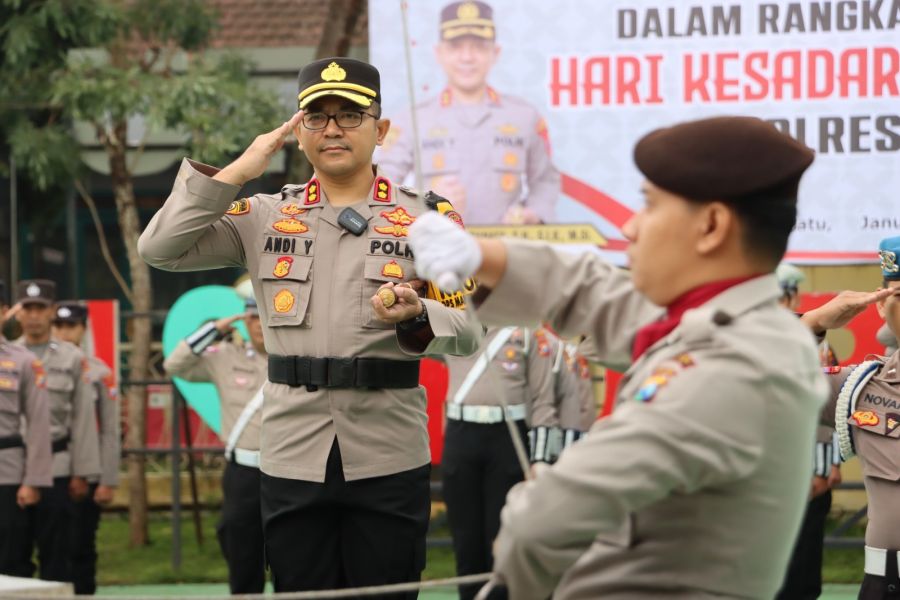 Upacara Hari Kesadaran Nasional Dipimpin Langsung Oleh Kapolres Batu