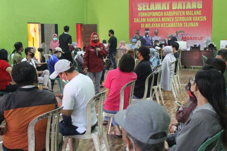 UPT Puskesmas Tajinan Laksanakan Vaksinasi untuk Pra-lansia dan Lansia