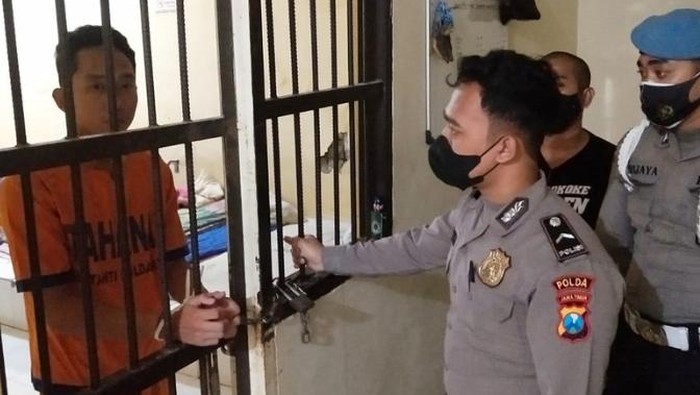 Usai Ditetapkan Menjadi Tersangka, Ini Penampakan Bripda Randy di Dalam Rutan