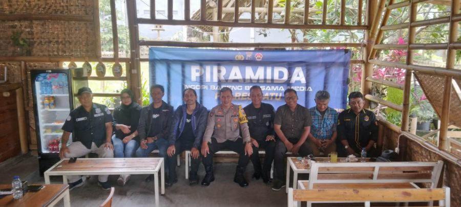 Wakapolres Batu Gelar PIRAMIDA Ajak Jaga Kondusifitas dan Harkamtibmas Dengan Wartawan